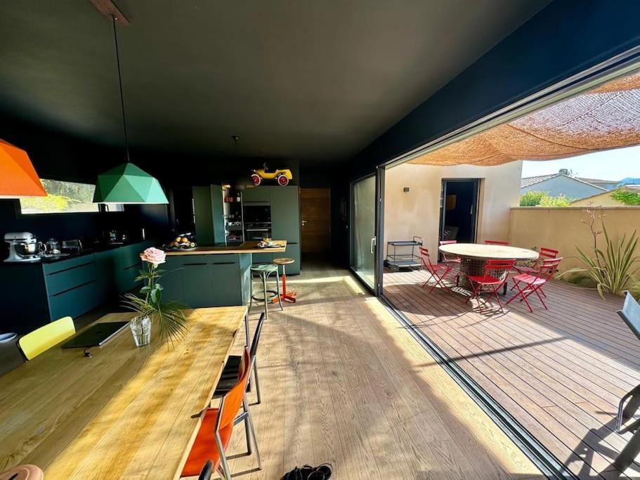 Maison D'Architecte Avec Piscine-Spa Chauffe En Centre Ville De Vaison-La-Romaine Εξωτερικό φωτογραφία